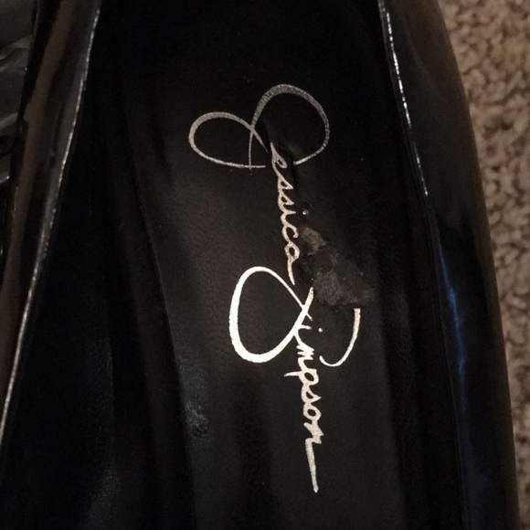 Black Jessica Simpson Heels - Picture 8 of 10